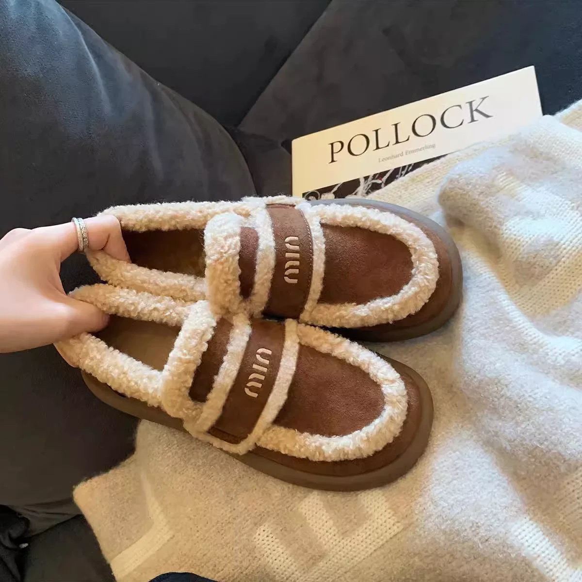 磨砂牛皮厚底毛毛棉鞋