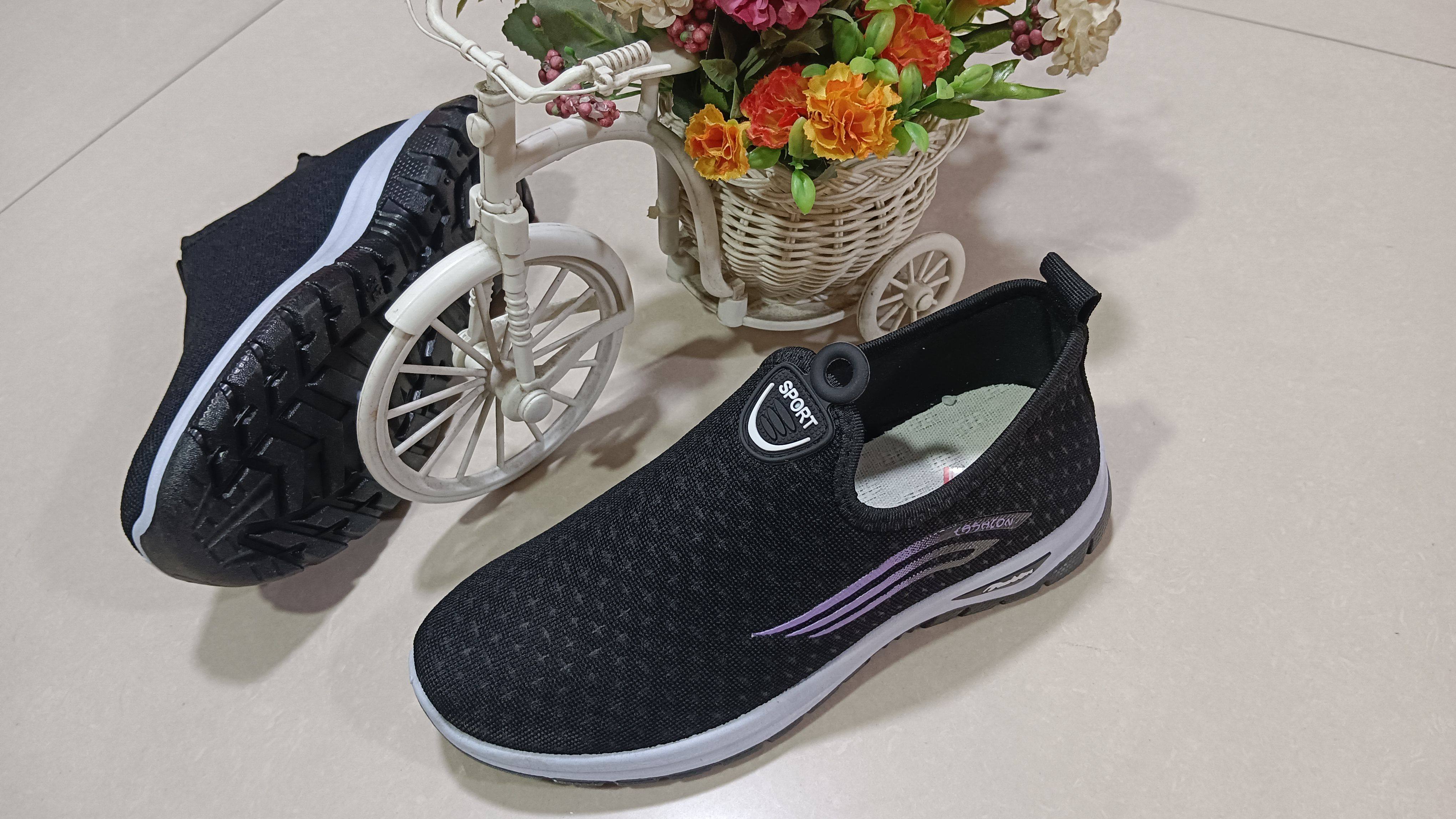 老北京布鞋妈妈鞋春秋季新款女士休闲运动透气单鞋轻便舒适防渭女,女鞋,时尚休闲鞋,淘宝优惠券,粉丝福利购,淘宝优惠卷