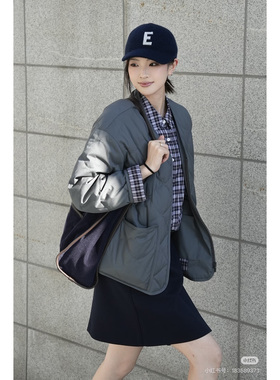 高端百搭灰色系 小禾 90鹅绒 大牌羽绒服女士设计感小众宽松阔版