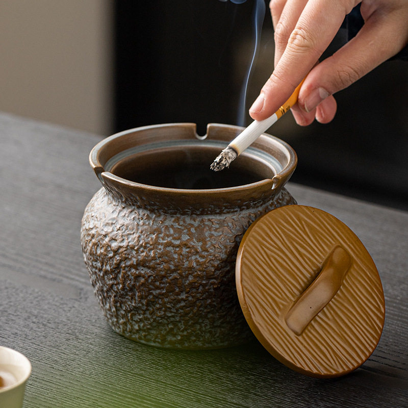 冬未复古粗陶烟灰缸陶瓷带盖防飞灰家用客厅茶桌大烟缸仿古风烟盅