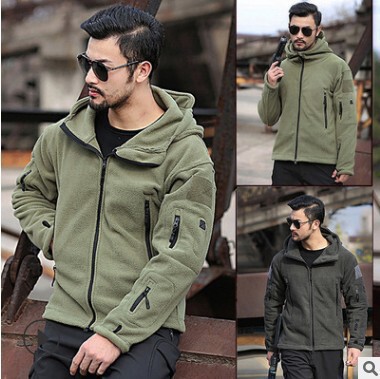 男摇粒绒户外保暖冲锋衣连帽外套Mens fleece jacket windbreaker