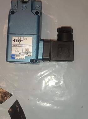 美国MAC电磁阀225B-121JA  实物图片一个,需要的