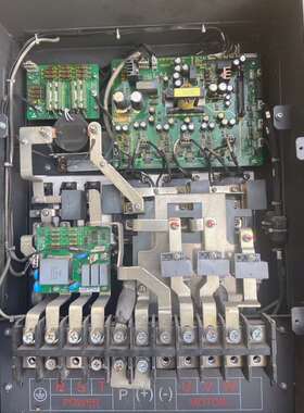 汇川is300注塑机伺服驱动器底座汇川md380型变频器