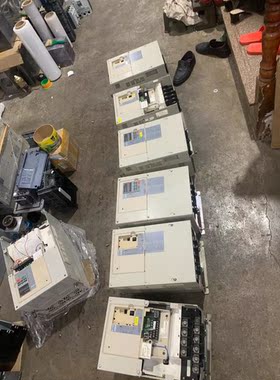 安川A1000变频器22KWAB4A0058ABA实物拍