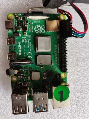 树莓派4BRaspberryPi4代开发板+16GB-议价
