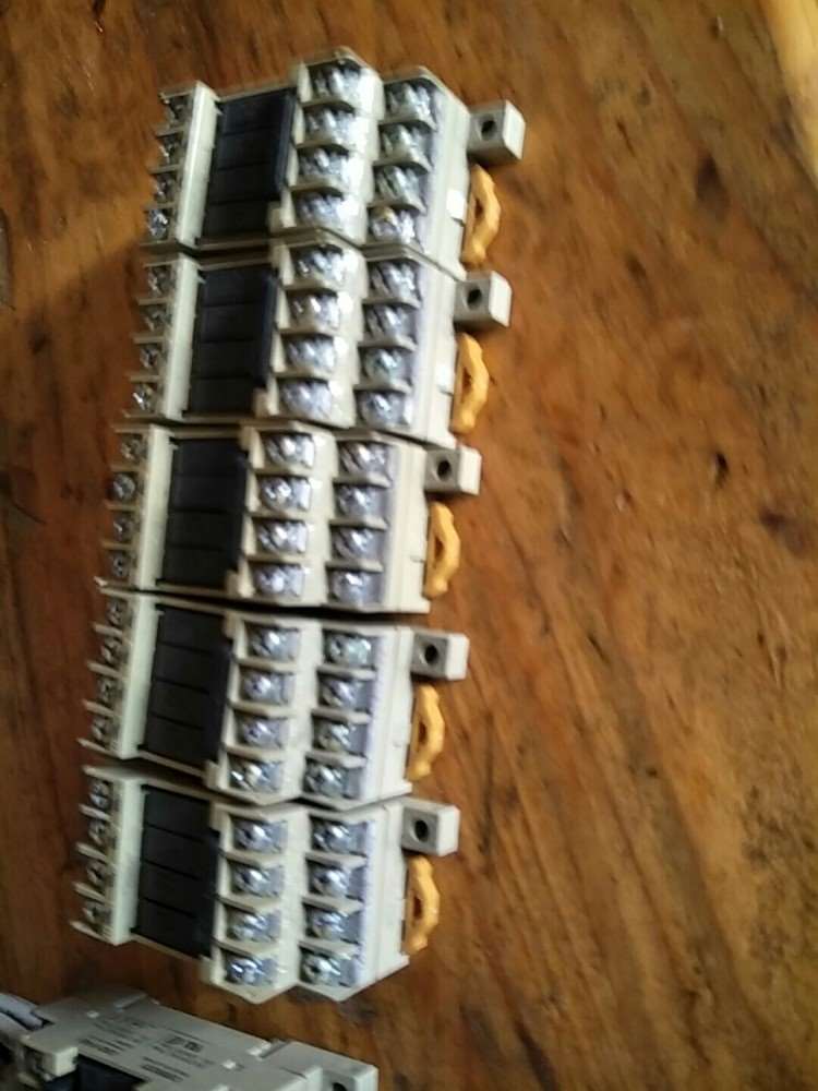 欧姆龙终端继电器模组块G6D-F4BDC24V-议价