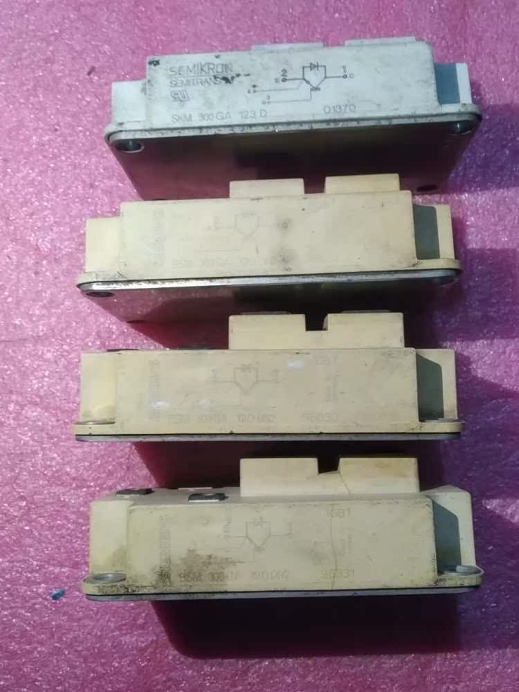 BSM300GA120DN2拆机货包好四个SKM30 议价