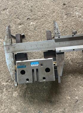 台湾气动二爪.金器MCHS-66.东西超好.有二个280一个