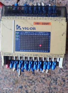 丰炜PLCVB1一32MT一D二手拆机成色通电如图实物拍