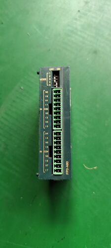 松下PLCFP0-A80二手图为实物外壳有破损小开关-议价