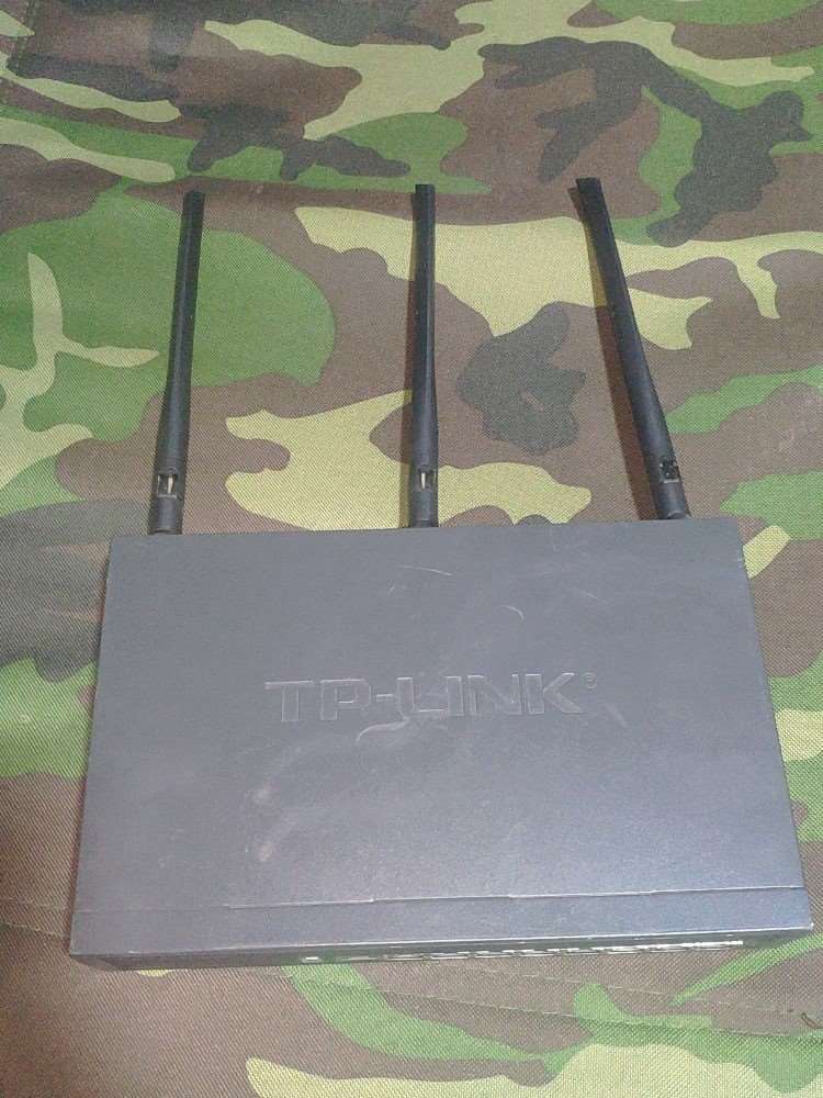 TP-LINKTL-WVR458G450M无线企业VPN
