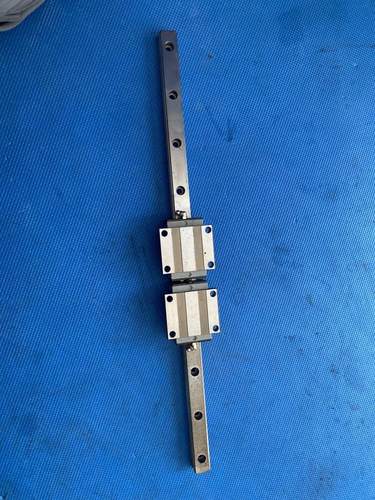 STAF导轨BGXH25FN一条两滑块成色如图