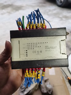V1可编程控制器plc 议价 30CDT 拆机欧姆龙CPM1A