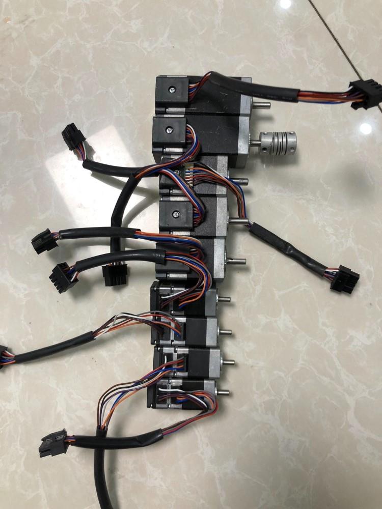 东方小电机arm14sak4个arm26sak2个