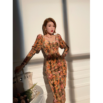 xulu原创丝绒碎花修身显瘦方领