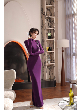 XULU原创新款紫色重工珠片刺绣半高领包臀裙气质端庄修身连衣裙