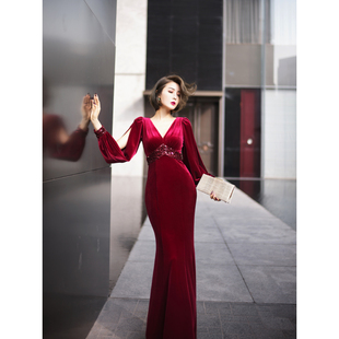 XULU原创复古丝绒拼亮片包臀鱼尾裙优雅性感知性长袖 V领连衣裙