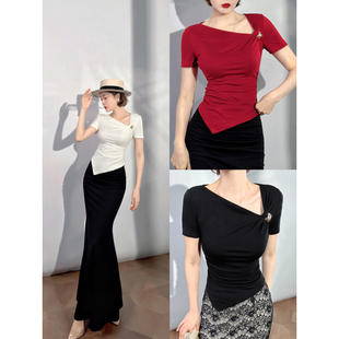 XULU原创夏季轻薄透气亲肤棉时尚不规则斜肩短袖T收腰短款上衣