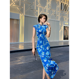 XULU原创水晶麻针织压胶印花复古旗袍气质优雅包肩袖 连衣裙 修身