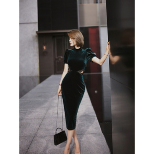 XULU原创气质露腰镂空拼接蕾丝花边裙进口抗菌抗静电丝绒连衣裙