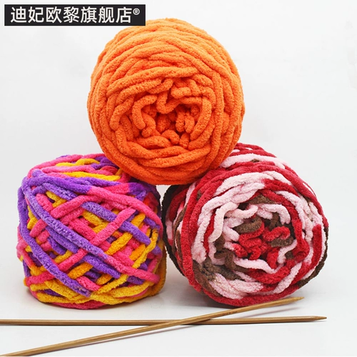 Линия шарфа грубая шерстяная крючка.