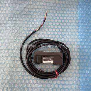 基恩士RGB数字光纤传感器CZ-V21AP CZ-V21A CZ-V21 CZ-V21PCZ-V22