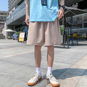 K208 P20 外景 港风休闲宽松加大码学生情侣装五分裤夏装短裤百搭图片