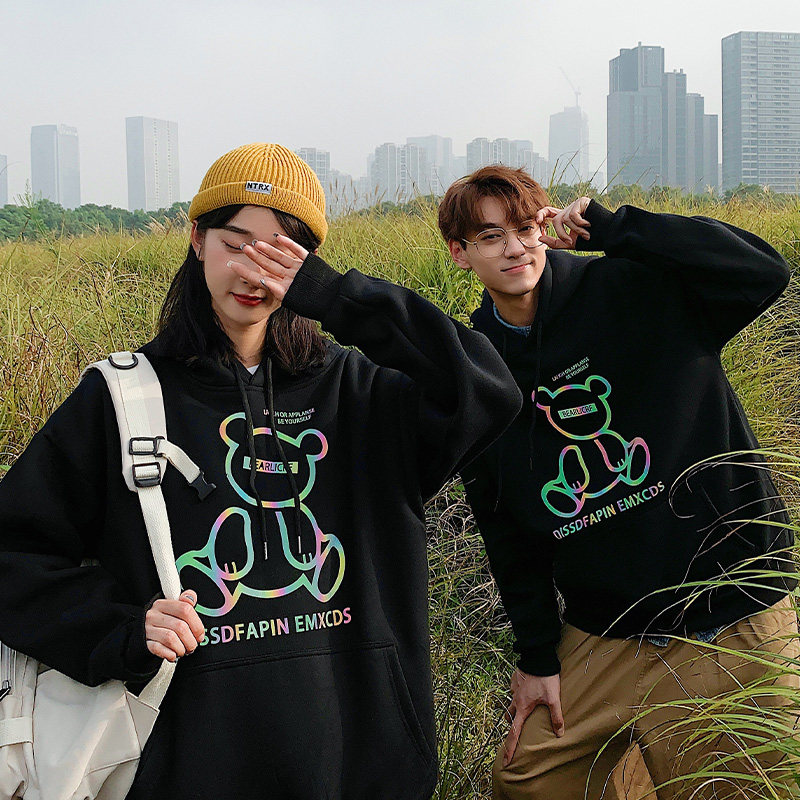 Y83P55港风外景连帽套头炫彩反光小熊印花港风情侣卫衣潮流春,男装卫衣,电商A050