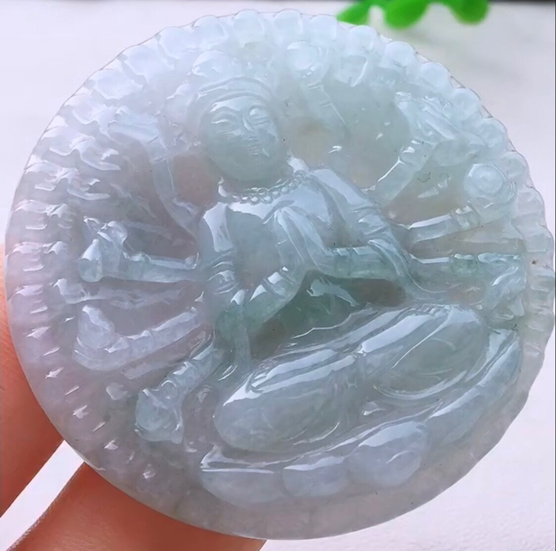 冰水头足千手观音老坑送A货颈饰玉冰种玉坠玉石女吊坠翡翠蛋面