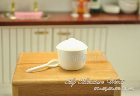 仿真有盖锅套装1:12娃娃屋配件/迷你食玩/静态模型装饰/盒玩/0B11