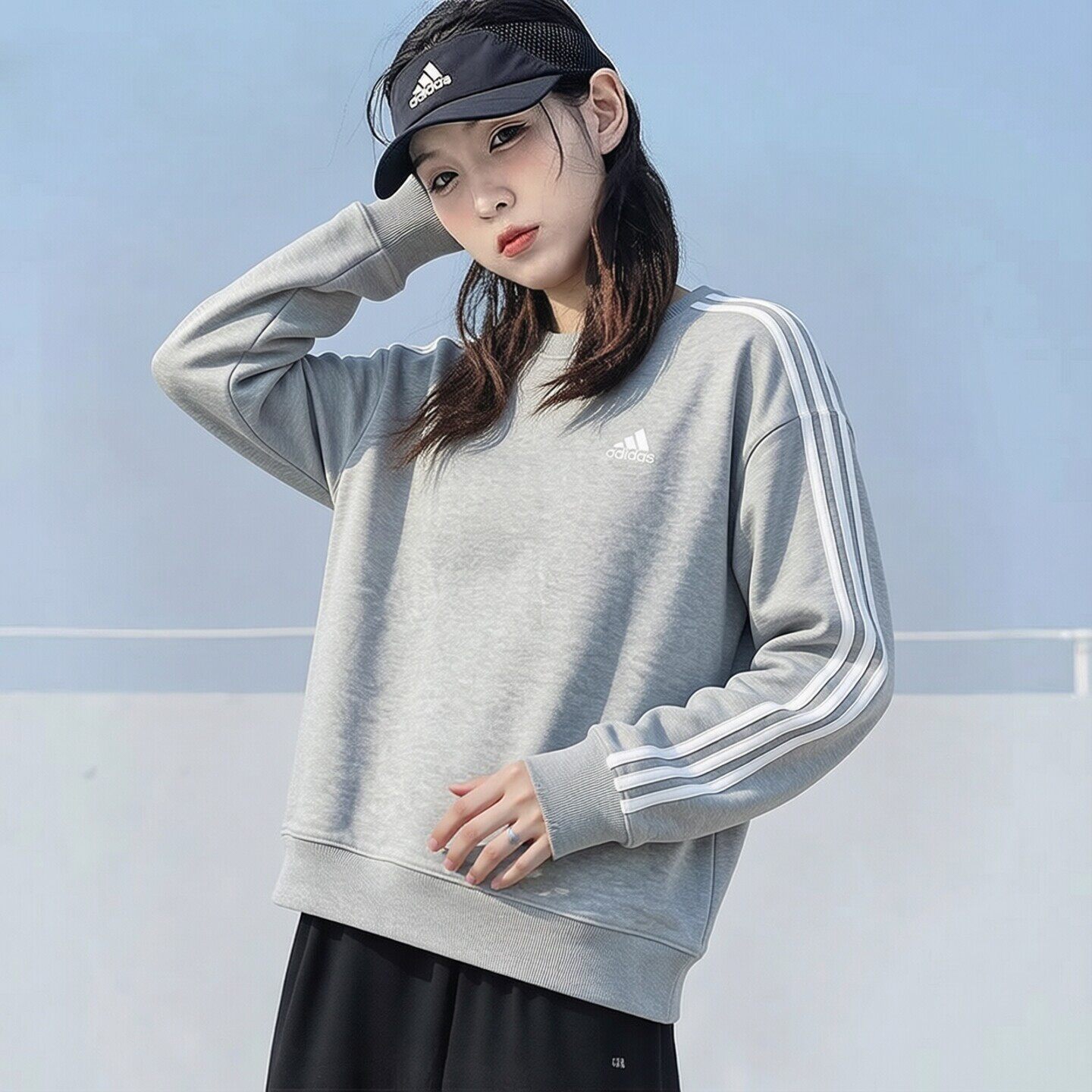 阿迪达斯灰色卫衣女秋季三条纹复古防风针织保暖运动美式正品上衣