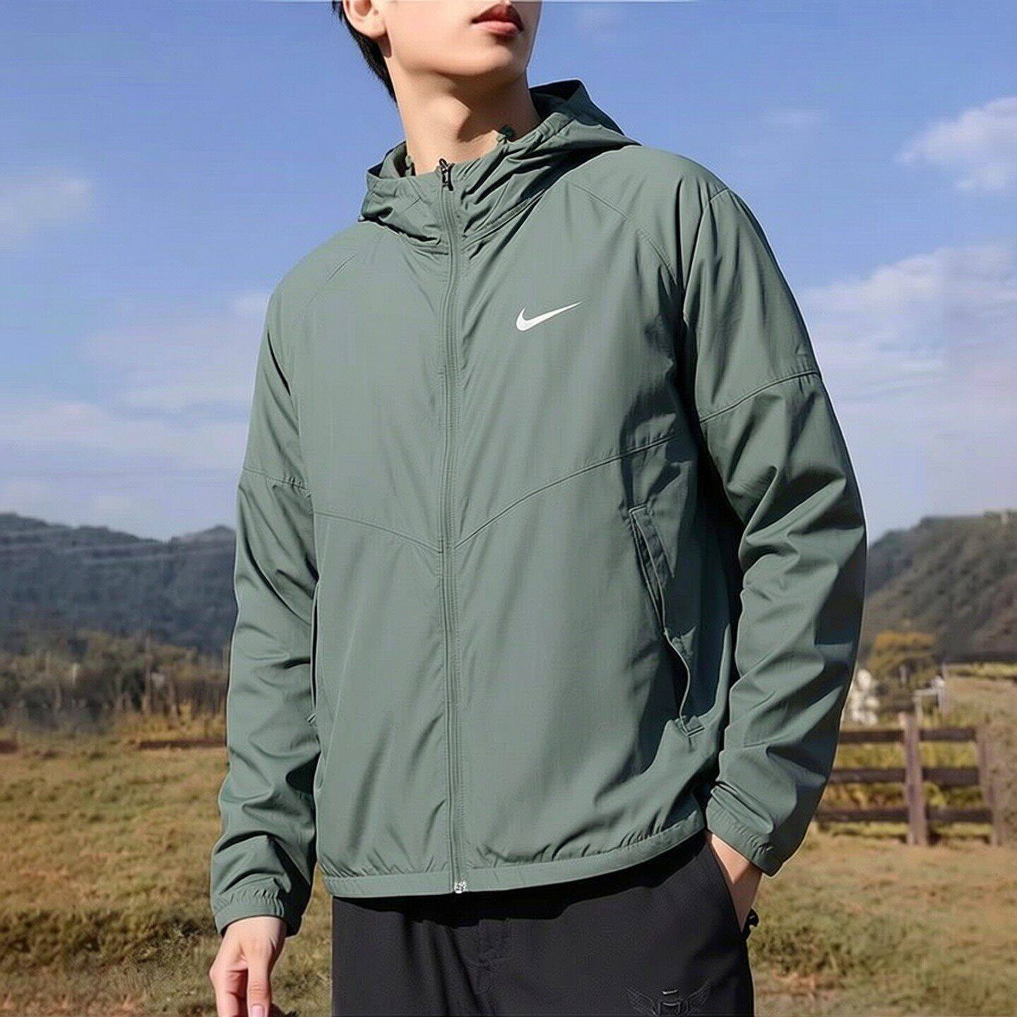 Nike耐克绿色外套男士跑
