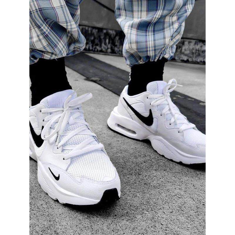 NIKE耐克男鞋老爹鞋新款AIR MAX复古经典减震气垫厚底白色运动鞋