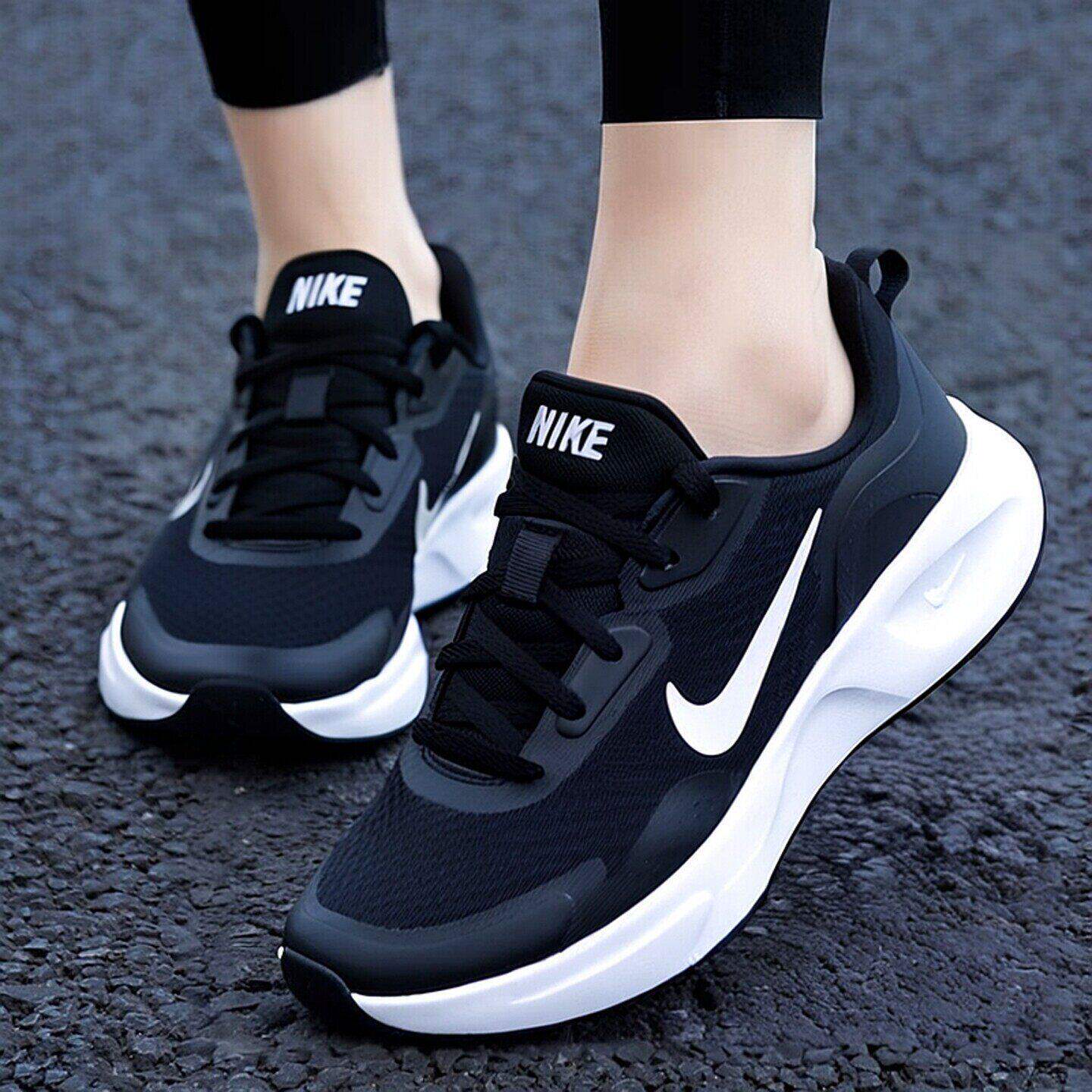 NIKE耐克新款女子运动鞋轻便减震透气休闲鞋慢跑鞋黑白色跑步鞋