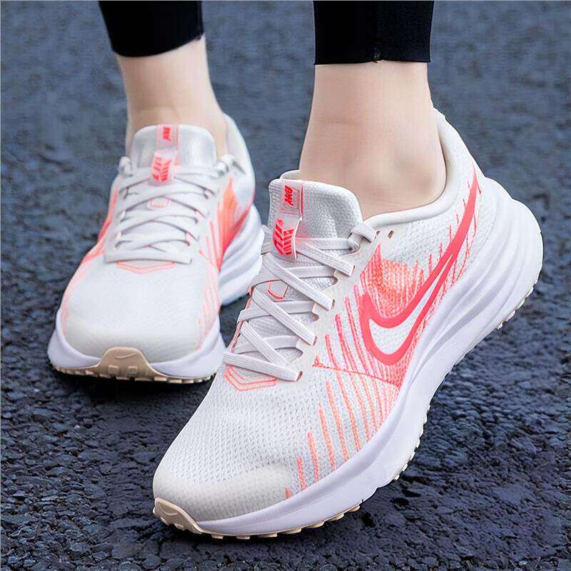 Nike耐克粉色鞋子正品网面鞋跑步鞋健身运动鞋冬季正品女鞋HM9593