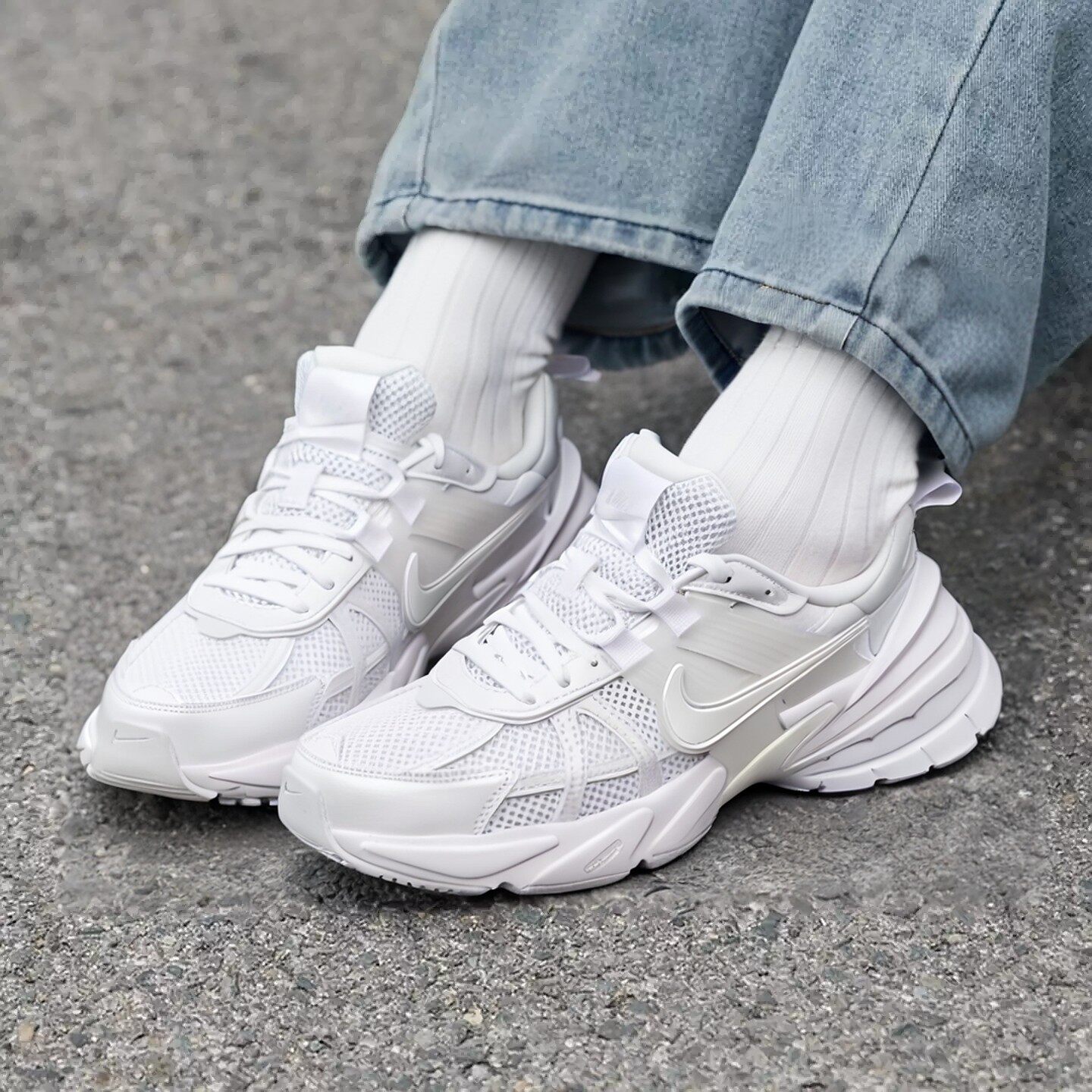 Nike耐克鞋子白色女鞋春季正品运动鞋厚底老爹鞋网面跑步鞋休闲鞋