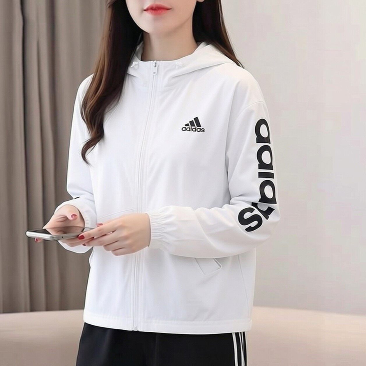 阿迪达斯白色外套女装新款户外梭织运动服连帽休闲宽松夹克上衣