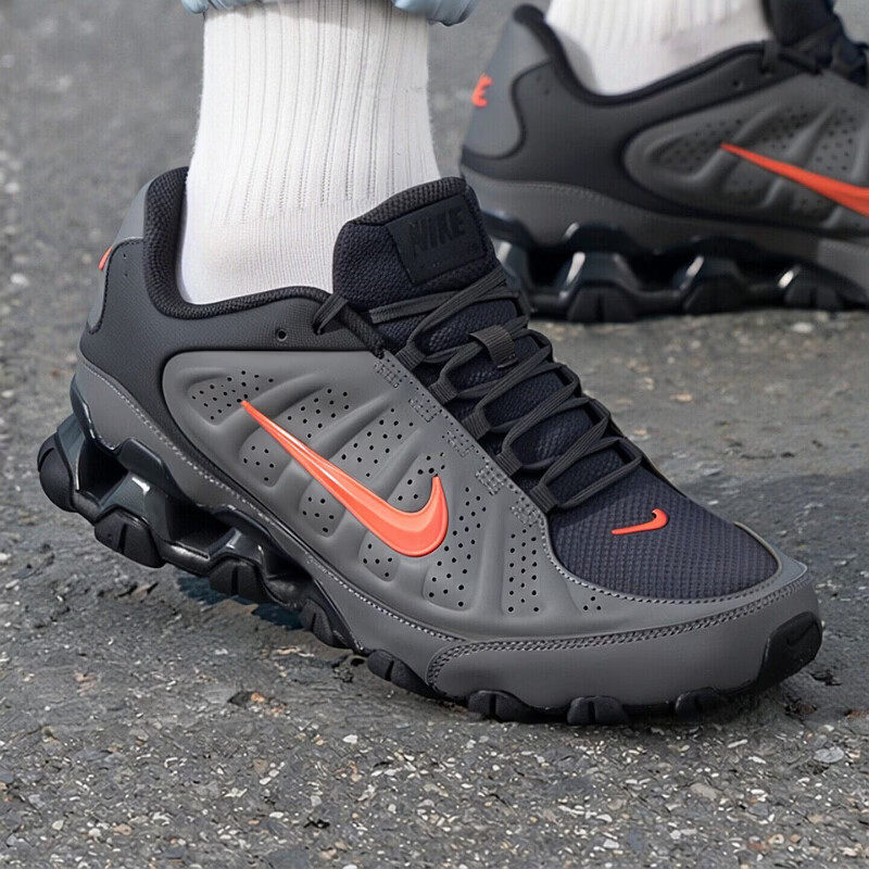 NIKE耐克男鞋夏季新款Reax 8运动鞋户外轻便透气耐磨低帮休闲鞋