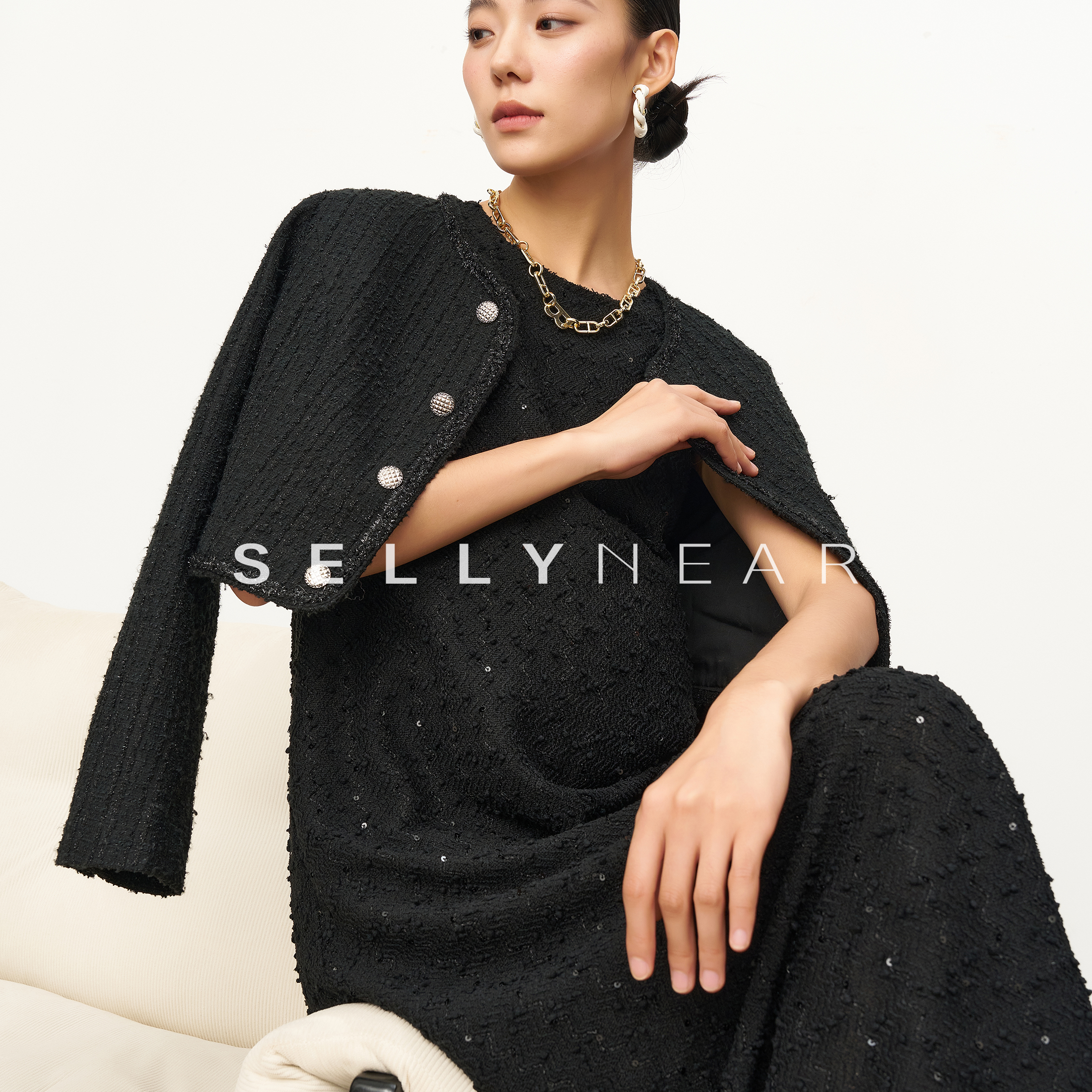 SELLYNEAR孕妇高级感背心连衣裙新款时尚气质小香风毛边无袖长裙