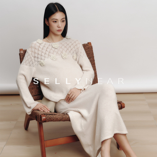 时尚 冬装 花朵钩花毛衣半裙两件套 外穿2025新款 SELLYNEAR孕妇套装