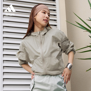 轻肤感系列拒水防风UPF50 adidas阿迪达斯 连帽防晒衣轻风衣女装