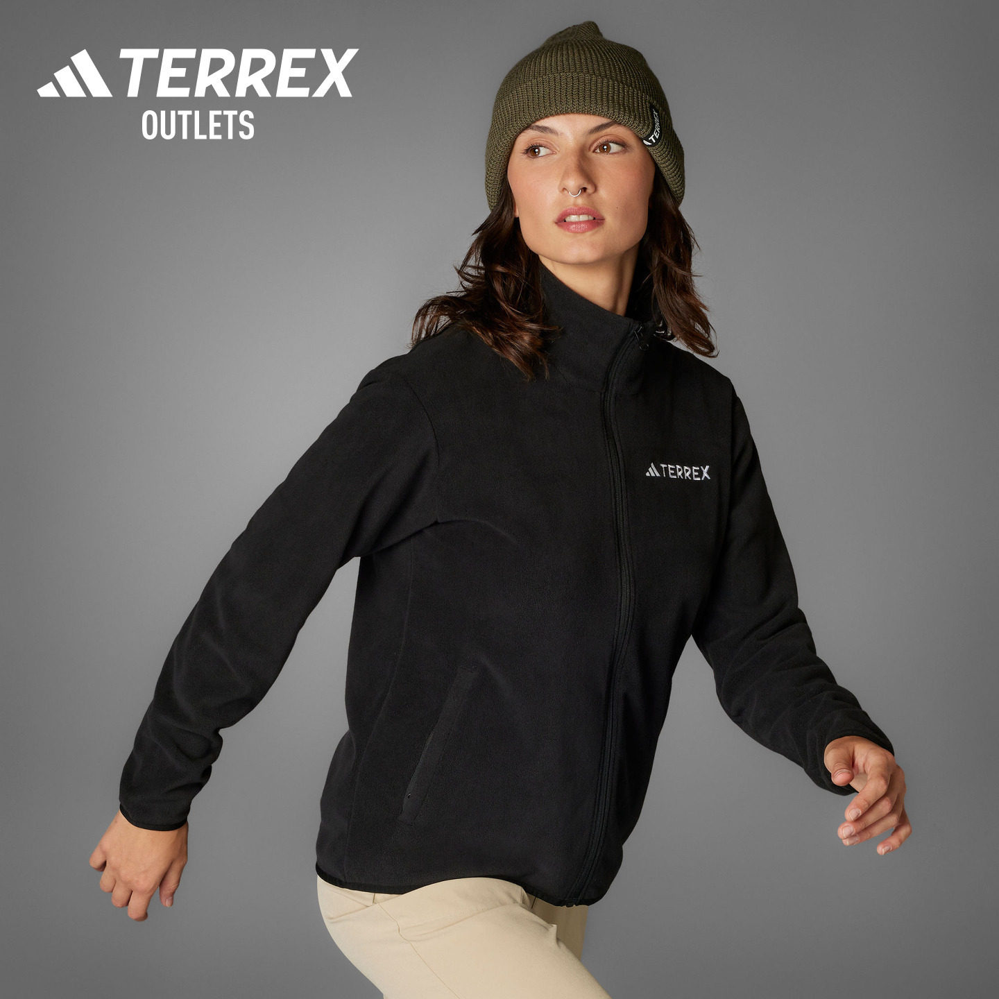 舒适户外徒步运动立领拉链抓绒衣外套女秋冬adidas阿迪达斯TERREX