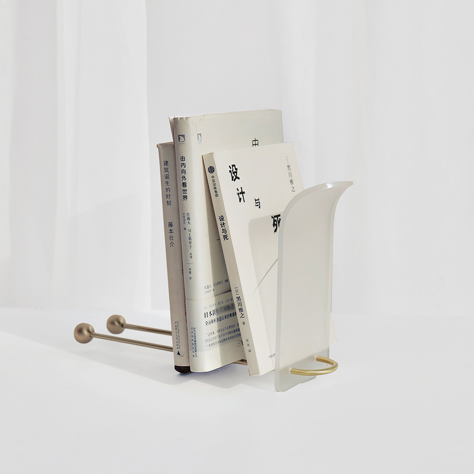 原创设计亚克力木质现代北欧书立