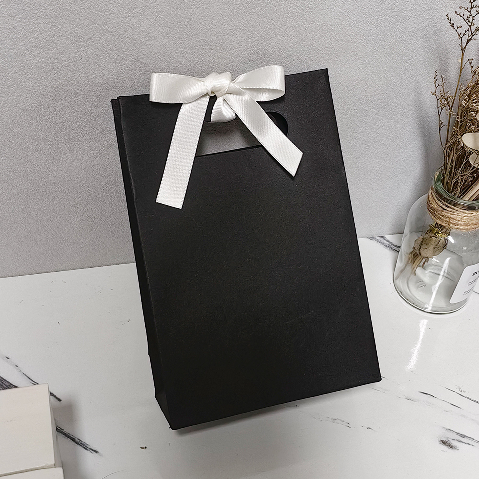 黑色手提袋礼品袋小号高级感纸袋定制logo通用美妆首饰伴手礼袋子