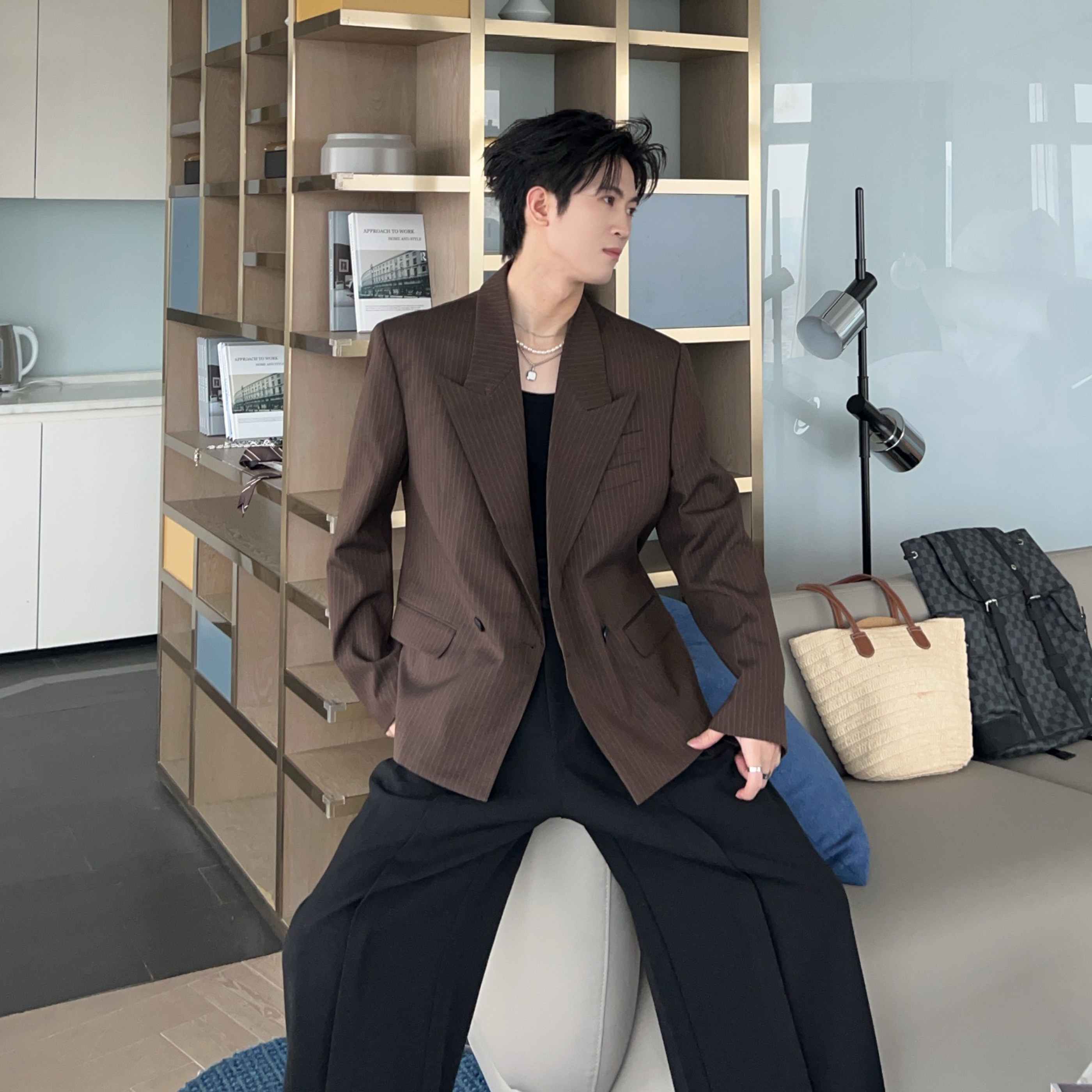 秋冬大牌感条纹西装高级感垫肩西服外套男款韩版潮流宽松休闲单西