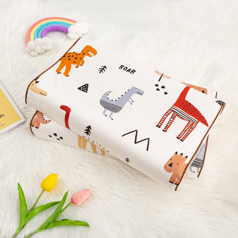 新款A类60支全棉卡通可爱儿童乳胶枕幼儿园枕午睡枕30X50枕套特价