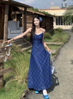 3MER哦哦三妹法式复古蓝格长短款度假风吊带连衣裙女夏修身长裙子
