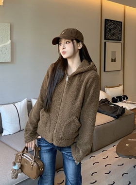 3MER哦哦三妹慵懒软糯糯毛毛外套女冬季新款加绒加厚短款连帽上衣