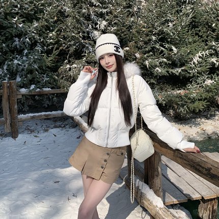 3MER哦哦三妹90白鸭绒连帽毛领羽绒服女冬季保暖显瘦收腰短款外套