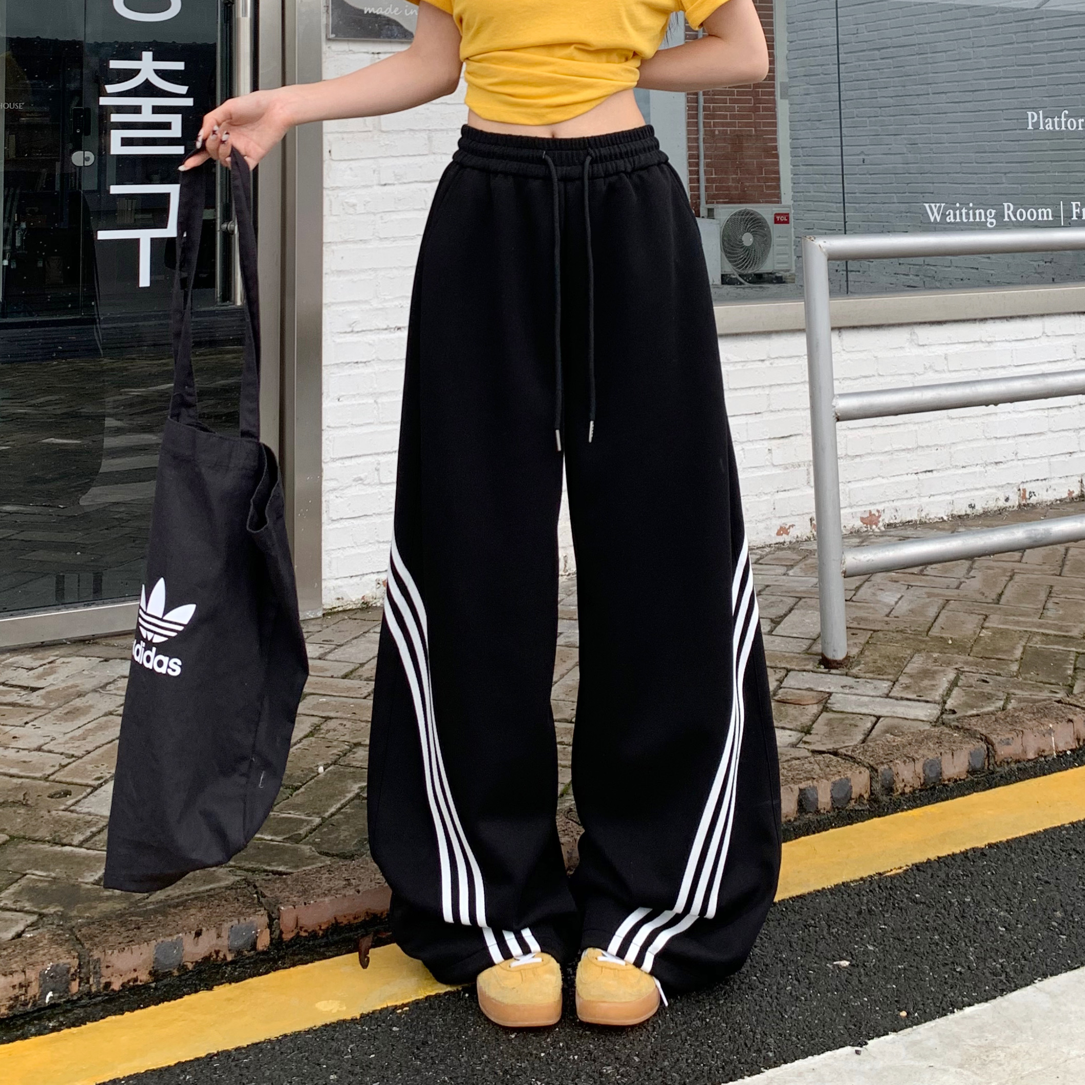 3MER百搭慵懒感三杠休闲卫裤